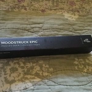 Anniversary epic mascara